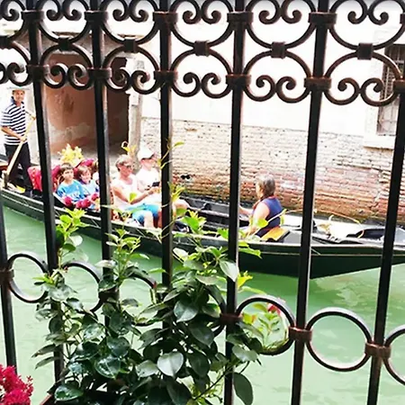 Ca' Da Ponte *